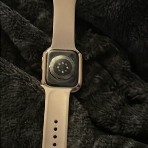 Apple watch 9